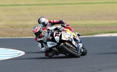 Top ten for Gulf Althea BMW at Phillip Island